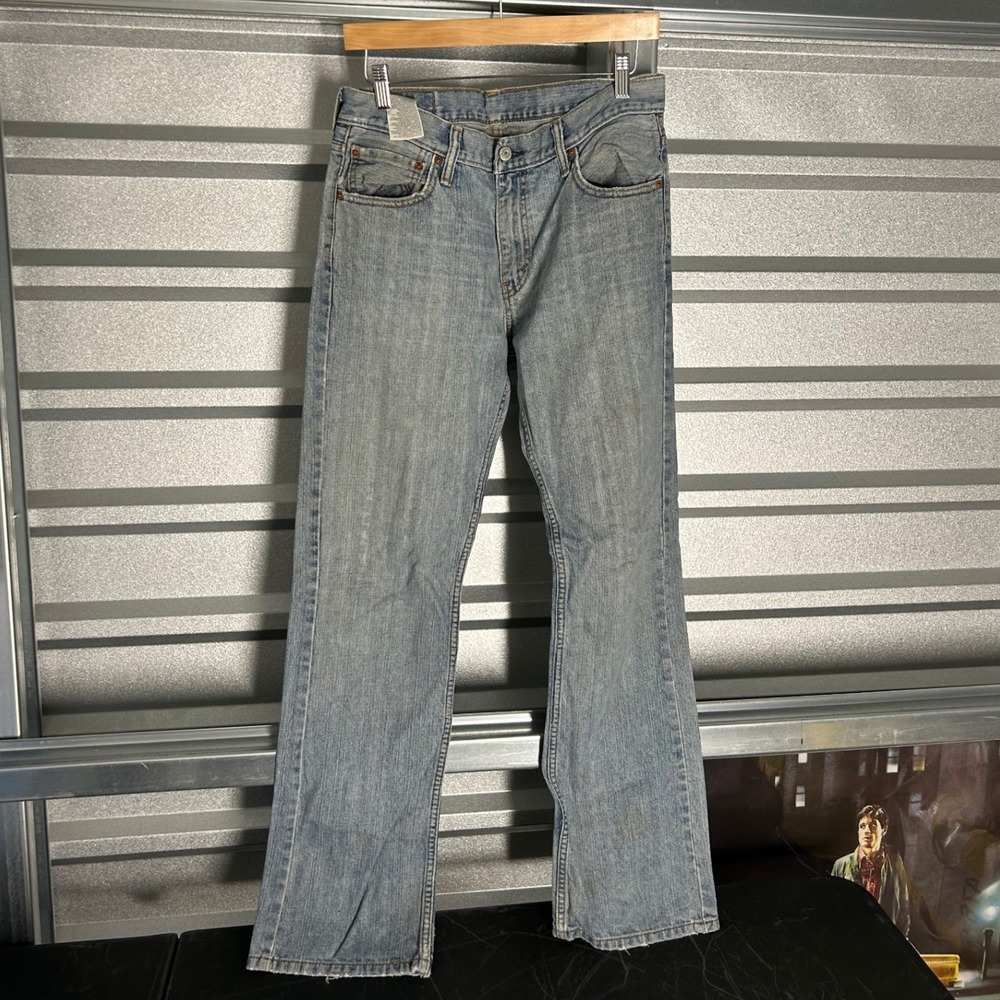 Levi Strauss Jeans Mens 33x31 Blue Light Wash Straight Leg Denim Classic Casual